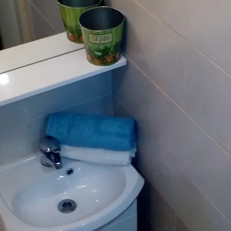 Optimist Apartment Split